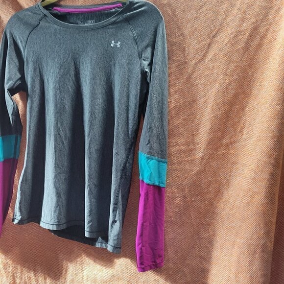 Under Armour Heat Gear Fitted Long Sleeve Tee Color Block Pink Blue Gray Medium - Picture 9 of 9